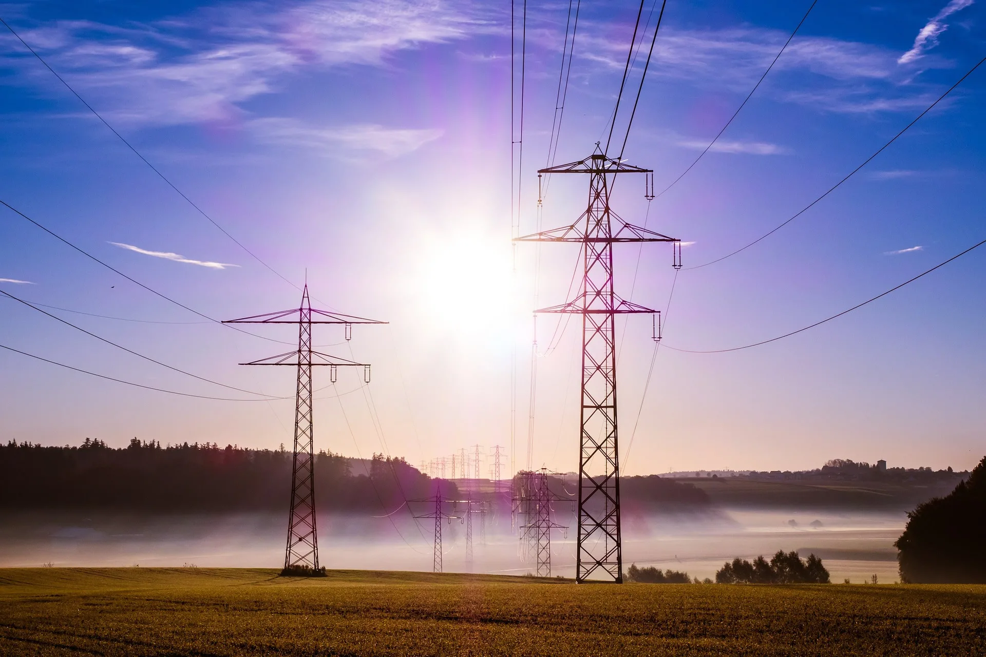 Inspección de Centros de Transformación bajo el RD 337/2014: Garantizando la Seguridad en Instalaciones Eléctricas de Alta Tensión